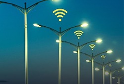 Smart City with the innovation in Street Lighting